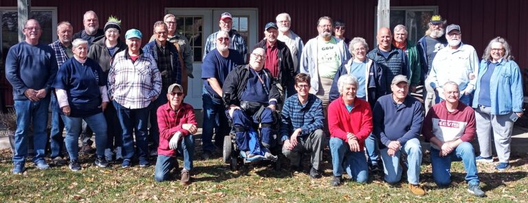 Attendees of the 2024 Gathering of Woodcarvers Woodcarving Art Festival in Yorkville, IL